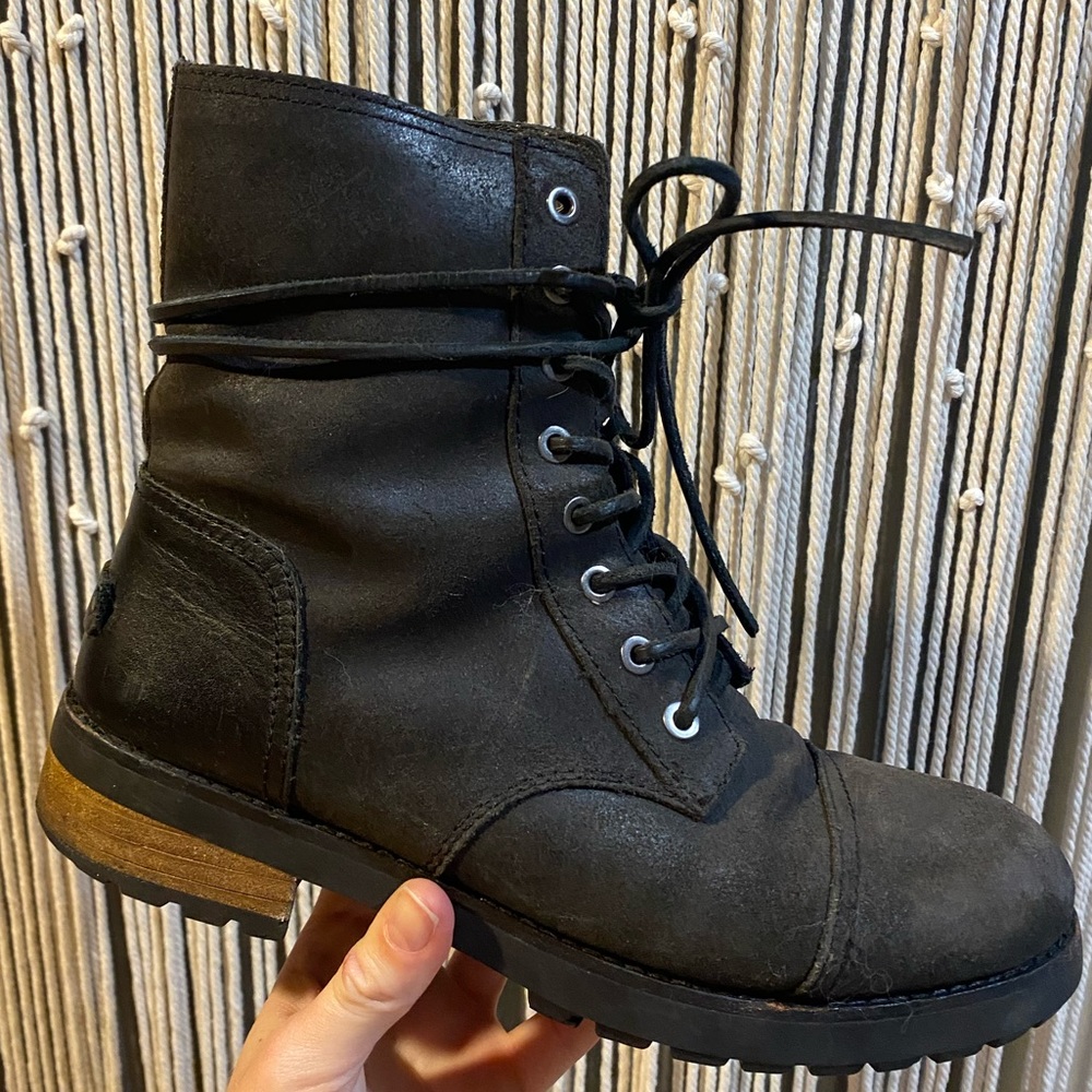 Women’s UGG Australian Kilmer II Combat Boots Black